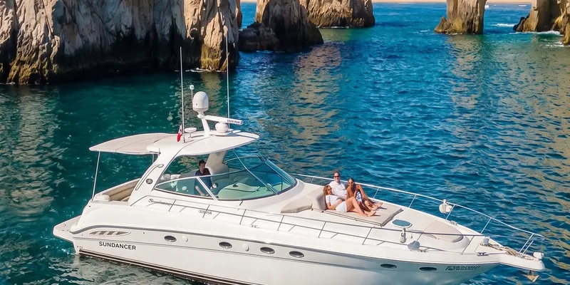 Luxury Yacht 51' private charter in Cabo San Lucas